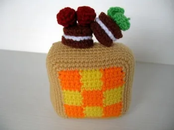 crochet toys amigurumi toy roll cake model number w15777
crochet toys amigurumi toy roll cake model number w15777