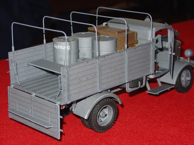 Mercedes Benz l3000