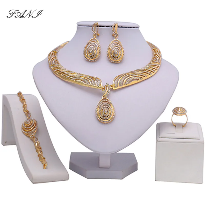 Fani 2018 Dubai gold-colorful Jewelry Sets Women Costume Nigerian Wedding Brand Jewelry Sets Fashion African Beads Jewelry Sets
Fani 2018 Dubai gold-colorful Jewelry Sets Women Costume Nigerian Wedding Brand Jewelry Sets Fashion African Beads Jewelry Sets
