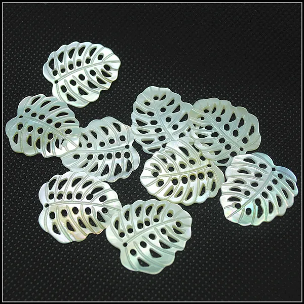 7pcs white leaf natural shell pendants for diy bracelets making accessories size 23x25mm mother of pearl jewelry findings
7pcs white leaf natural shell pendants for diy bracelets making accessories size 23x25mm mother of pearl jewelry findings