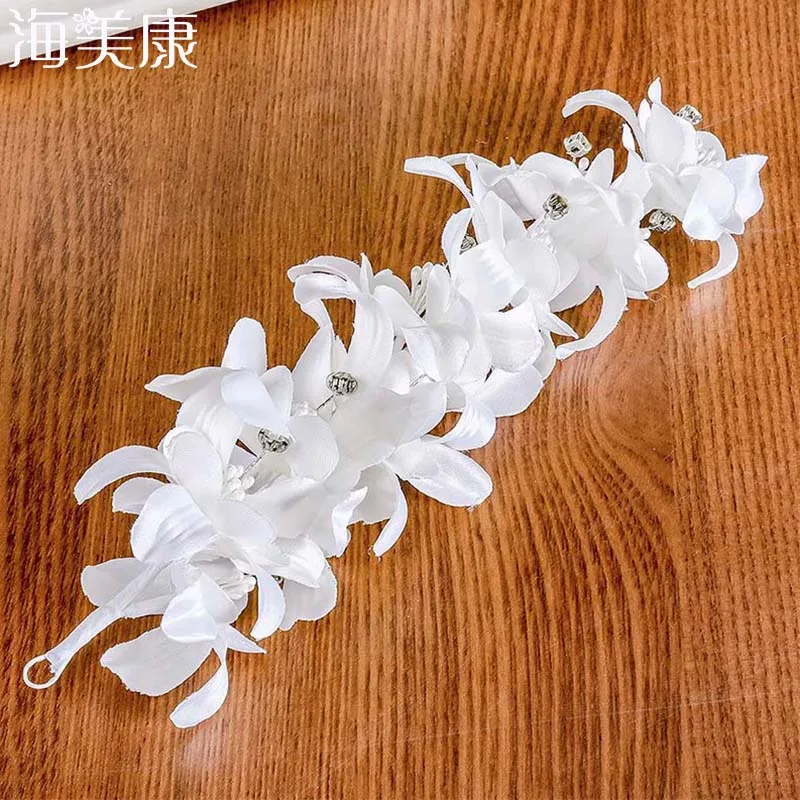 Haimeikang White Crystal Beads Ladies Wedding Bride Headband Flower Hair Band Ladies And Women Party Hair Accessories
Haimeikang White Crystal Beads Ladies Wedding Bride Headband Flower Hair Band Ladies And Women Party Hair Accessories