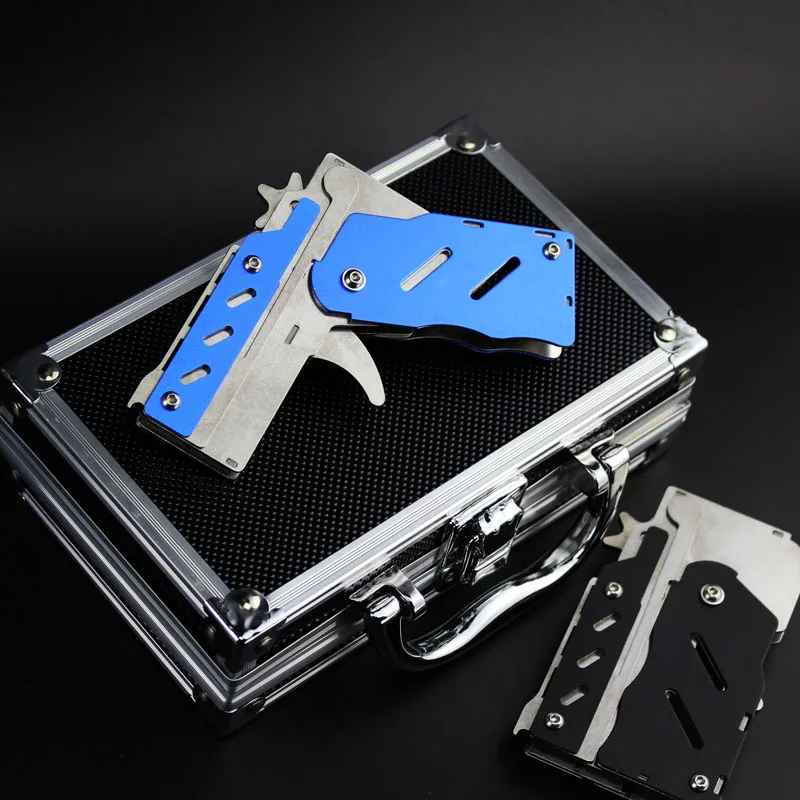 Color Folding Stainless Steel Rubber Band Launcher Gun Hand Pistol Guns Shooting Toy Military Wind Desktop Decoration Boy Gift
Color Folding Stainless Steel Rubber Band Launcher Gun Hand Pistol Guns Shooting Toy Military Wind Desktop Decoration Boy Gift