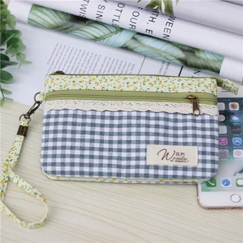 Cotton fabric plaid women's cosmetic bag ladies makeup organizer bags female phone bags bolsas feminina bolsos mujer for girls
Cotton fabric plaid women's cosmetic bag ladies makeup organizer bags female phone bags bolsas feminina bolsos mujer for girls