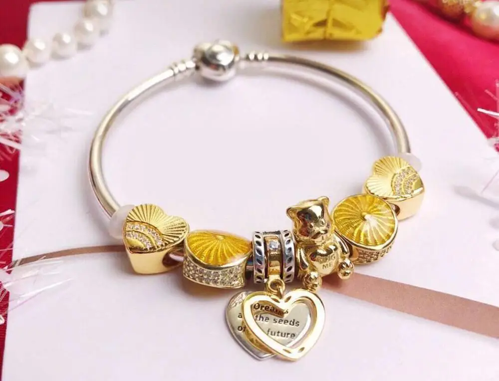 BCOOL 100%925 Sterling Silver Original 1:1 Fashionable Silver Charm Bracelet Heart Crystal Beads Bracelet Jewelry Gift.
BCOOL 100%925 Sterling Silver Original 1:1 Fashionable Silver Charm Bracelet Heart Crystal Beads Bracelet Jewelry Gift.