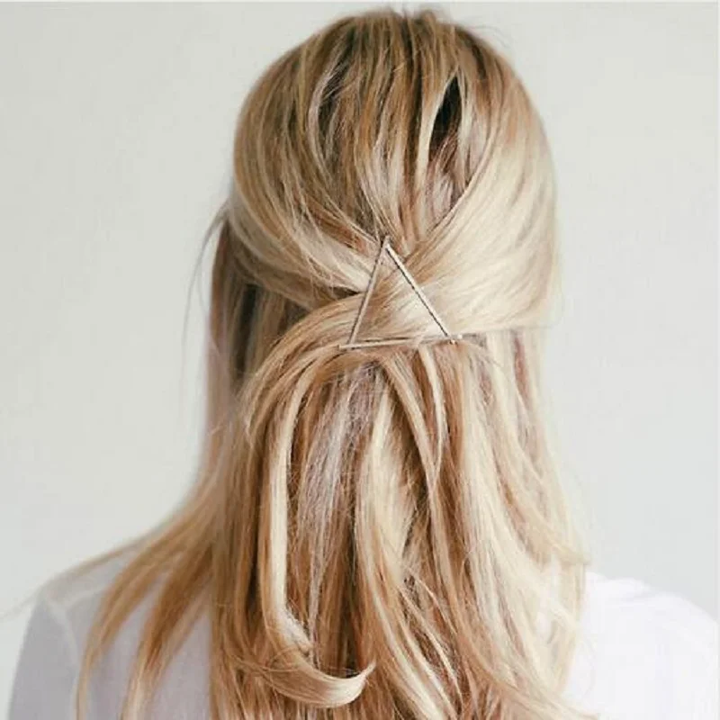 2018 NEW Women Girls Fashion Hairpins Hollow Triangle Hair Clip Barrette Wedding Party Hair Accessories
2018 NEW Women Girls Fashion Hairpins Hollow Triangle Hair Clip Barrette Wedding Party Hair Accessories
