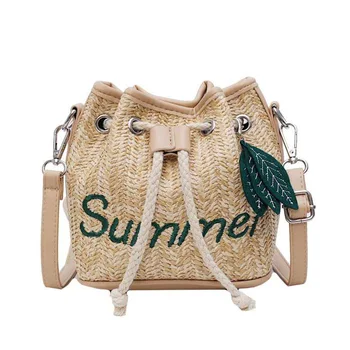 Summer Ladies Shoulder Bags Woven PU Stitching Straw Bag Fashion DrawString Embroidery Font Bucket Bag Wild Ladies Crossbody Bag
Summer Ladies Shoulder Bags Woven PU Stitching Straw Bag Fashion DrawString Embroidery Font Bucket Bag Wild Ladies Crossbody Bag