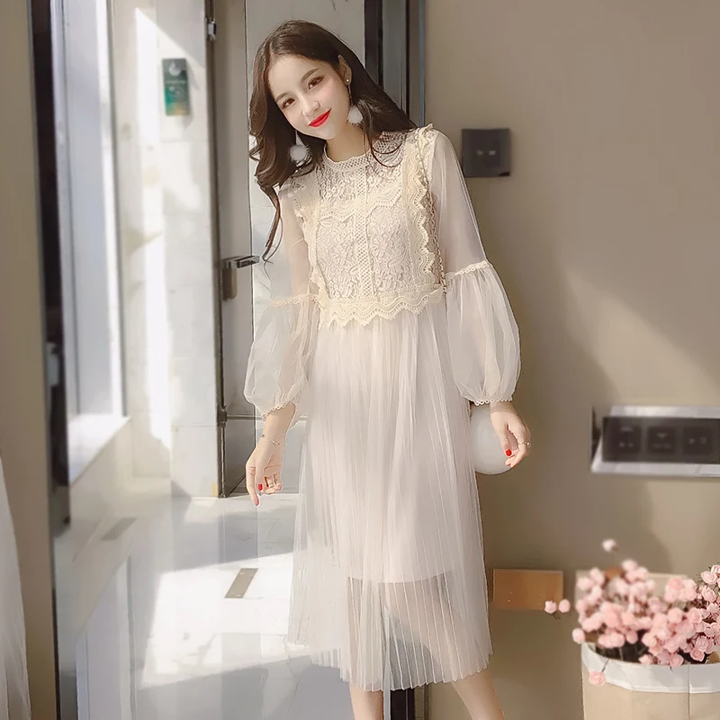 New Summer Women Lace Dress Lantern Sleeve Fairy Dress Mesh Hollow Yarn Lace Party Female Clothes
New Summer Women Lace Dress Lantern Sleeve Fairy Dress Mesh Hollow Yarn Lace Party Female Clothes