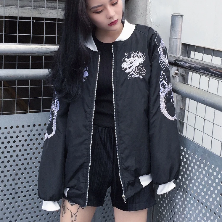 Spring Autumn Korea Harajuku bf wind ancient focus on work dragon embroidery retro color matching baseball uniform jacket Women
Spring Autumn Korea Harajuku bf wind ancient focus on work dragon embroidery retro color matching baseball uniform jacket Women