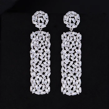SISCATHY Famous Brand Luxury Cubic Zirconia Big Stud Cuff Ear Earrings Baguette Stones Shinning Wedding Earrings 5.3CM * 1.4CM
SISCATHY Famous Brand Luxury Cubic Zirconia Big Stud Cuff Ear Earrings Baguette Stones Shinning Wedding Earrings 5.3CM * 1.4CM