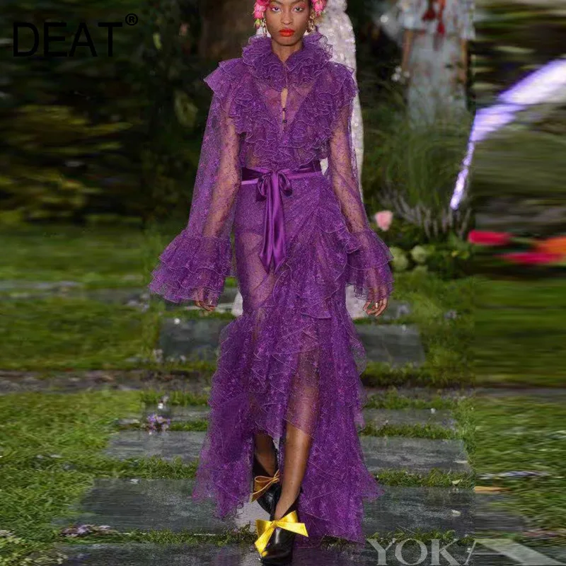 DEAT 2019 new spring and summer fashion women clothes stand collar flare sleeves high waist purple long dress sexy WE93514L
DEAT 2019 new spring and summer fashion women clothes stand collar flare sleeves high waist purple long dress sexy WE93514L