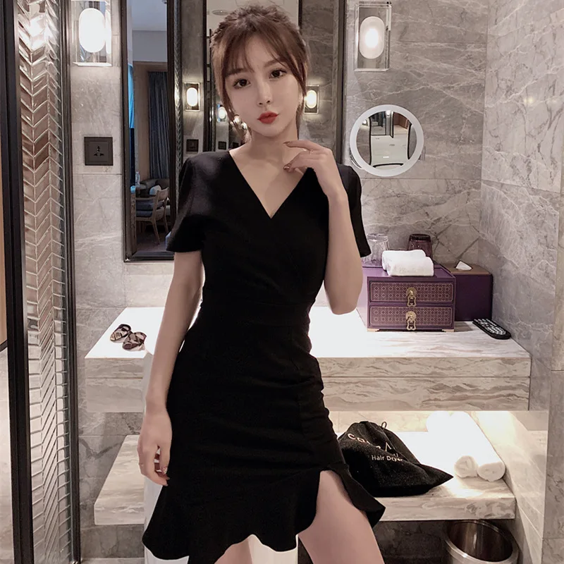 

Summer 2019 Women Black Short Sleeve V Neck Black Elegant Dress Vestidos Vintage Bandage Dress Sexy Party Office Mermaid Dresse