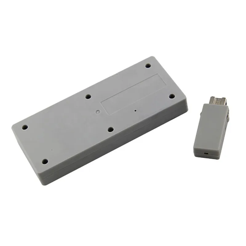 KL1205 (4)
