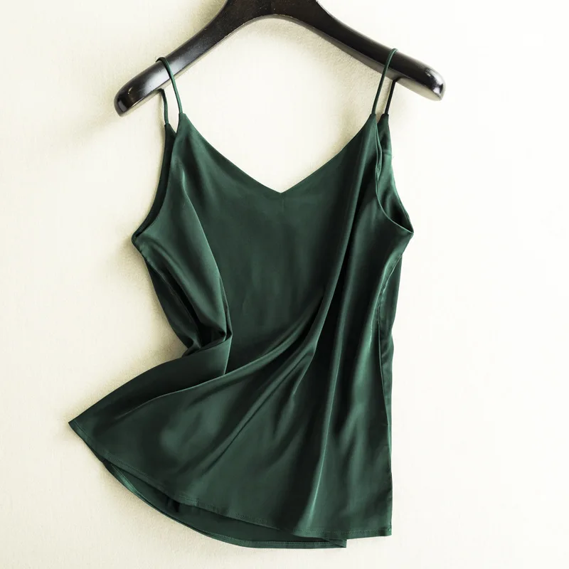 Women Sexy Top 2019 Summer Femme Vest Silk Camisole Satin Bottoming Women Vest V-neck Slim Fit All-match Style Feminino V
Women Sexy Top 2019 Summer Femme Vest Silk Camisole Satin Bottoming Women Vest V-neck Slim Fit All-match Style Feminino V