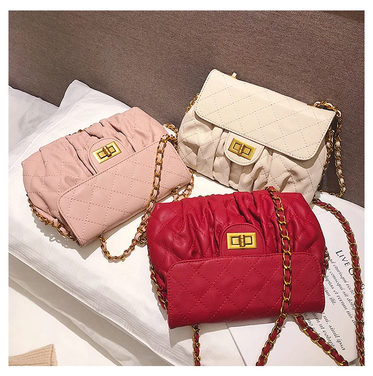 Women Messenger Bags Vintage Small Crossbody Bags for Women 2019 Bolsa Feminina Luxury Handbags Women Bags Designer Chain Bag
Women Messenger Bags Vintage Small Crossbody Bags for Women 2019 Bolsa Feminina Luxury Handbags Women Bags Designer Chain Bag