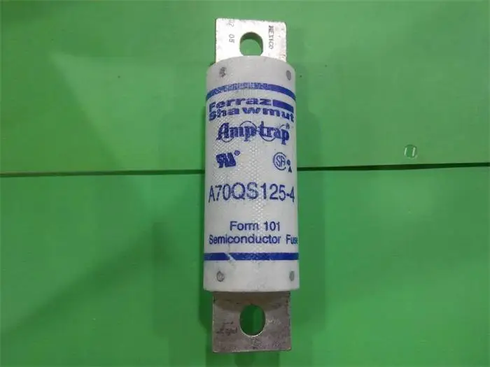 Free shipping 5pcs A70QS125-4 French fuse fuses 125A700VAC DC to ensure genuine
Free shipping 5pcs A70QS125-4 French fuse fuses 125A700VAC DC to ensure genuine