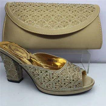 Excellent wedding/party gold African high heel pump shoes and evening bag set with rhinestones GY26
Excellent wedding/party gold African high heel pump shoes and evening bag set with rhinestones GY26