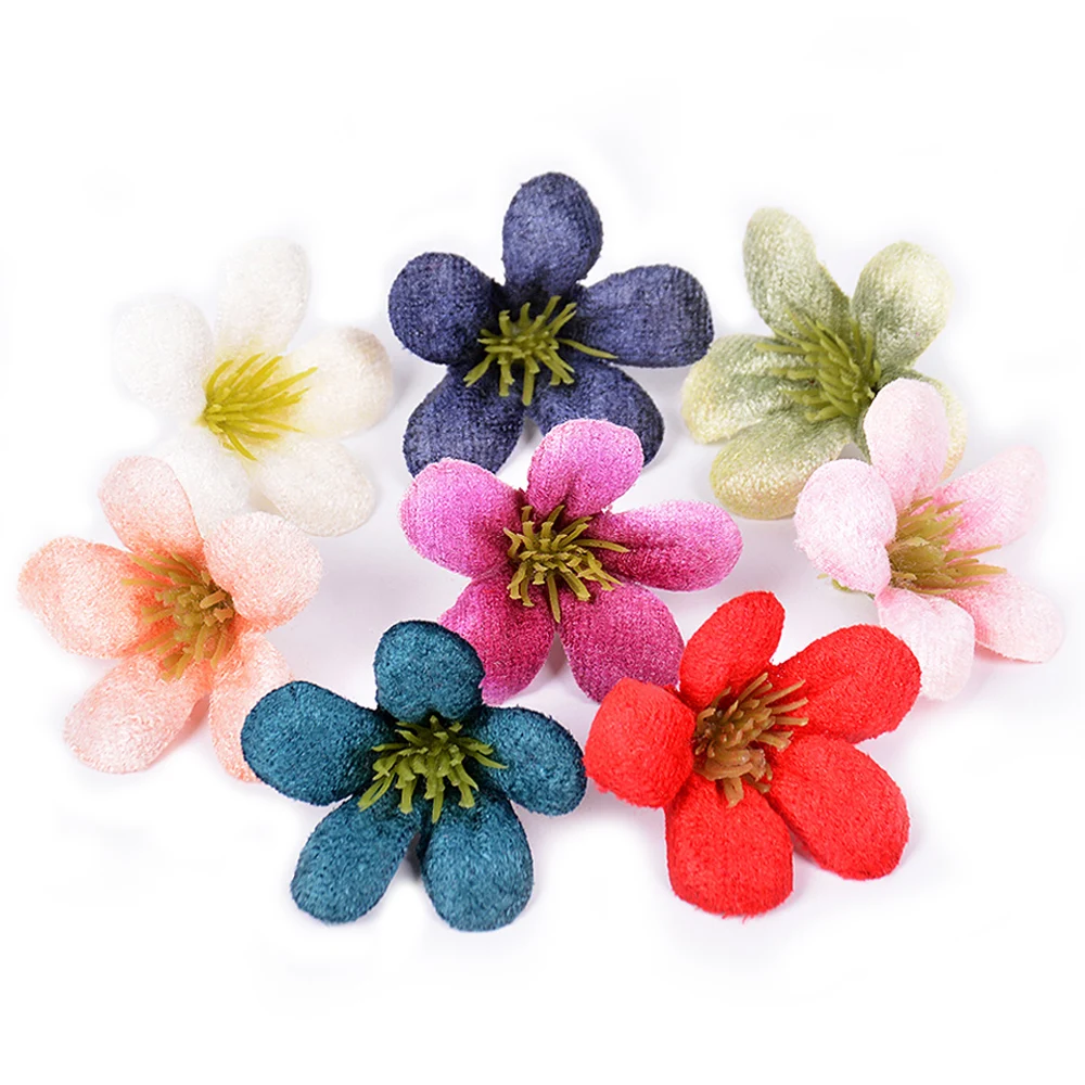 10/20Pcs New Velvet Silk Daisy Artificial Flower Head for Wedding Home Decoration DIY Handcraft Bridal Wreath Gifts Fake Flowers
10/20Pcs New Velvet Silk Daisy Artificial Flower Head for Wedding Home Decoration DIY Handcraft Bridal Wreath Gifts Fake Flowers