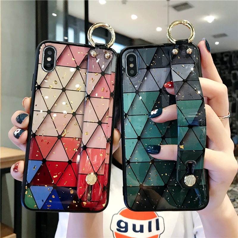 Geometry Wrist Strap Phone Case For iPhone 6s 6Plus 7 8 Plus X Xs Max Xr Glitter Gold Foil Soft Silicone Stand Back Cover Capa
Geometry Wrist Strap Phone Case For iPhone 6s 6Plus 7 8 Plus X Xs Max Xr Glitter Gold Foil Soft Silicone Stand Back Cover Capa