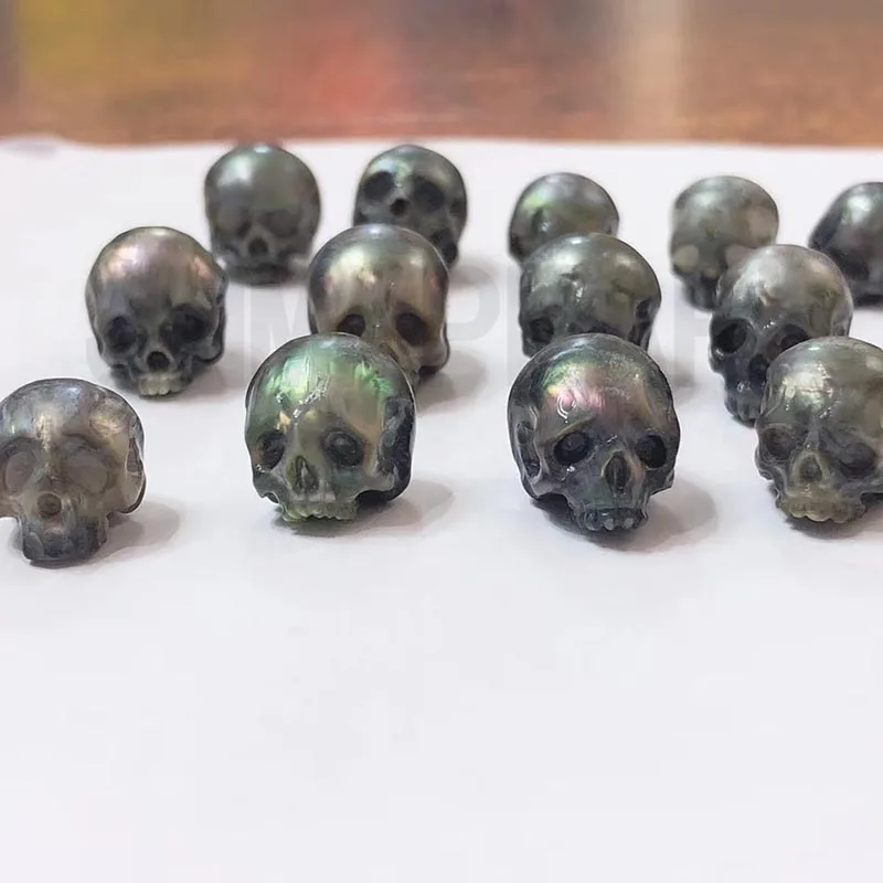 Tahitian Skulpture Skull Pearls Beads Black White Purple pearls for Christmas' Gift Surprise New Arrival
Tahitian Skulpture Skull Pearls Beads Black White Purple pearls for Christmas' Gift Surprise New Arrival