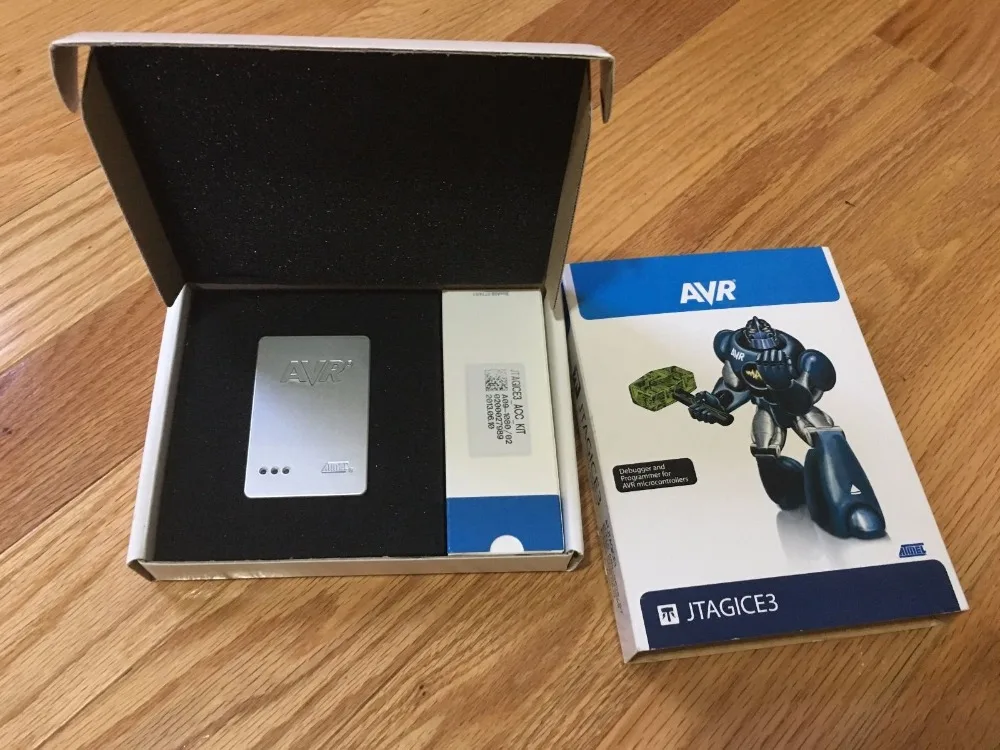 ATMEL оригинальный JTAG симулятор JTAGICE3 AVR горелка для программирования загрузчика
ATMEL оригинальный JTAG симулятор JTAGICE3 AVR горелка для программирования загрузчика