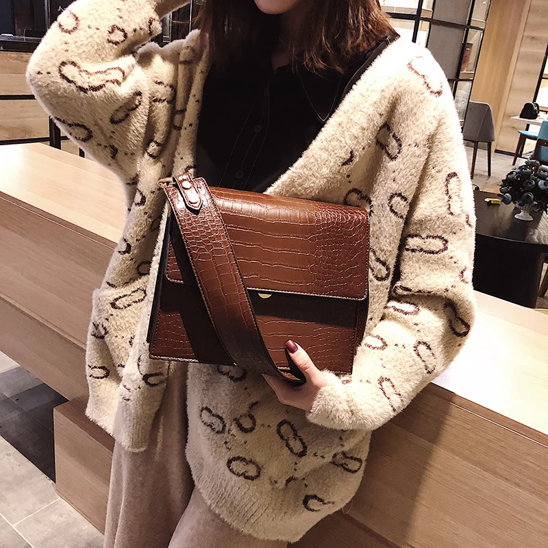 Luxury Handbags Women Bags Designer 2019 Brand Simple Messenger Bag Leather Large Chain Crossbody Bags For Women bolsa feminina
Luxury Handbags Women Bags Designer 2019 Brand Simple Messenger Bag Leather Large Chain Crossbody Bags For Women bolsa feminina