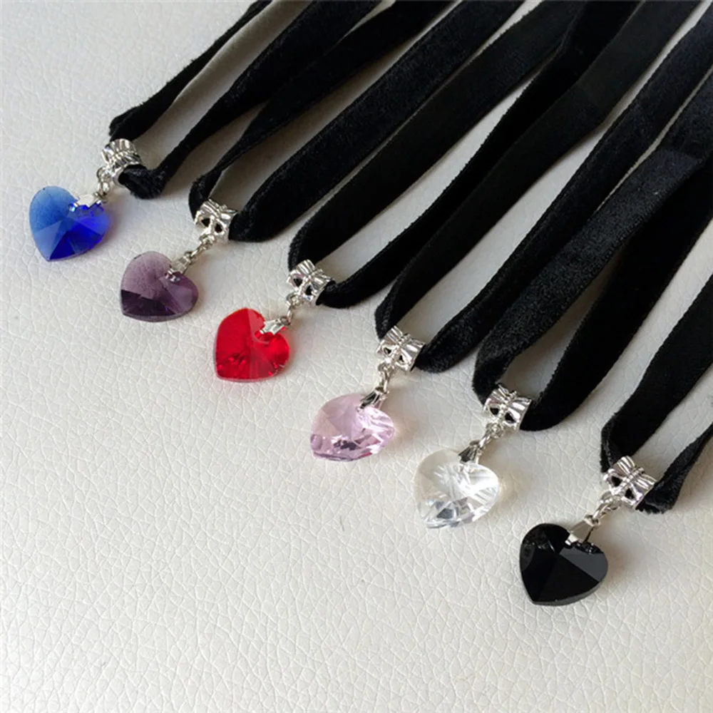 Collares Kolye 2018 Crystal Choker Handmade Necklace Pendant Retro 80 90s New Jewelry 1 Pcs Women Lover Gothic Velvet Heart
Collares Kolye 2018 Crystal Choker Handmade Necklace Pendant Retro 80 90s New Jewelry 1 Pcs Women Lover Gothic Velvet Heart