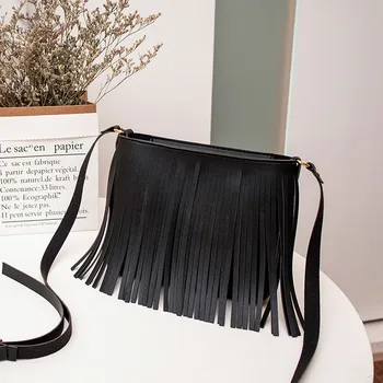 Women Bag 2020 Fashion Leather Tassel Shoulder Bags Casual Crossbody Messenger Bag Mini Handbags Ladies Bolsos Sac A Main Femme
Women Bag 2020 Fashion Leather Tassel Shoulder Bags Casual Crossbody Messenger Bag Mini Handbags Ladies Bolsos Sac A Main Femme