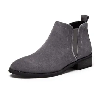 The latest fashion retro women's boots 2019 autumn and winter round the end of thick wild leather boots hot section casual shoes
The latest fashion retro women's boots 2019 autumn and winter round the end of thick wild leather boots hot section casual shoes