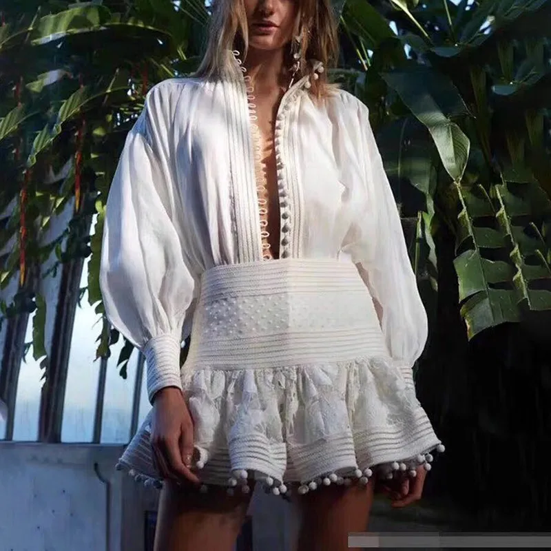 TWOTWINSTYLE Lace Patchwork Women Suit Lapel Lantern Sleeve Shirt High Waist Slim Mini Skirt Two Piece Set Female Spring 2019
TWOTWINSTYLE Lace Patchwork Women Suit Lapel Lantern Sleeve Shirt High Waist Slim Mini Skirt Two Piece Set Female Spring 2019