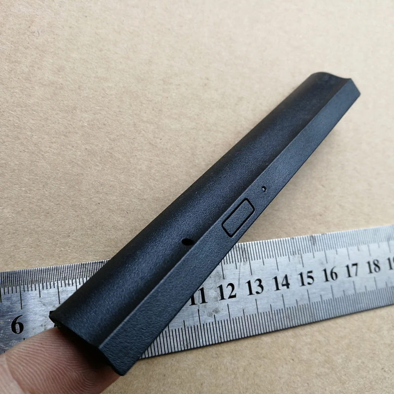 New laptop CD-ROM drive bezel cover panel for Dell Latidude 5540 E5540 E5440 0GPW07 GPW07
New laptop CD-ROM drive bezel cover panel for Dell Latidude 5540 E5540 E5440 0GPW07 GPW07