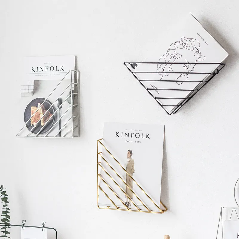 Nordic Style Iron Metal Wall Hanging Magazine Storage Rack Dormitory Wall INS Decoration Triangular Bookshelf Simple White/Gold
Nordic Style Iron Metal Wall Hanging Magazine Storage Rack Dormitory Wall INS Decoration Triangular Bookshelf Simple White/Gold