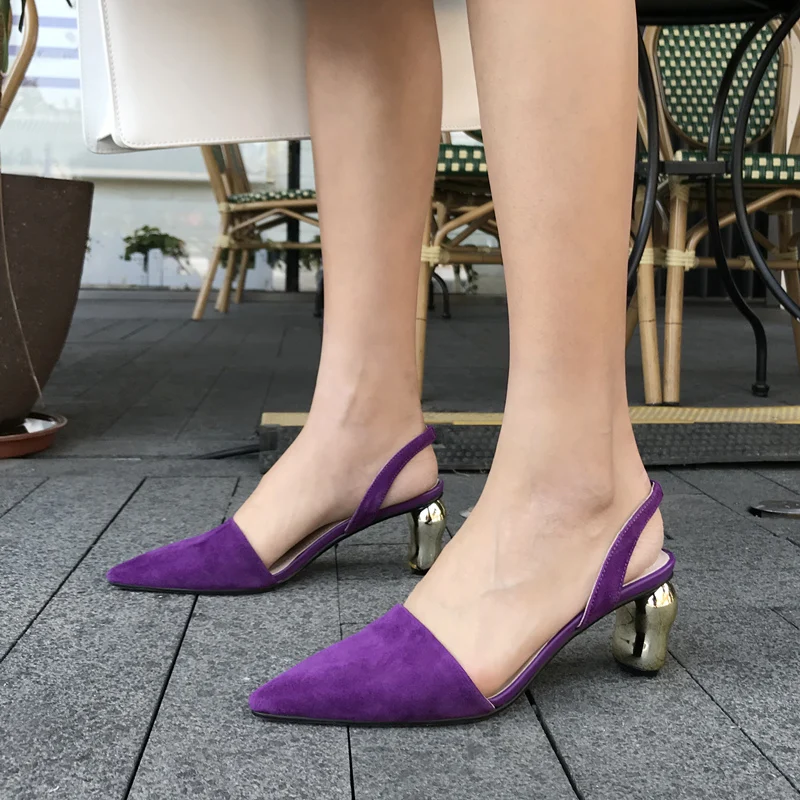 Mid-heel female sandals purple baotou pointed head ladies shoes thick with sexy shallow mouth women's shoes
Mid-heel female sandals purple baotou pointed head ladies shoes thick with sexy shallow mouth women's shoes