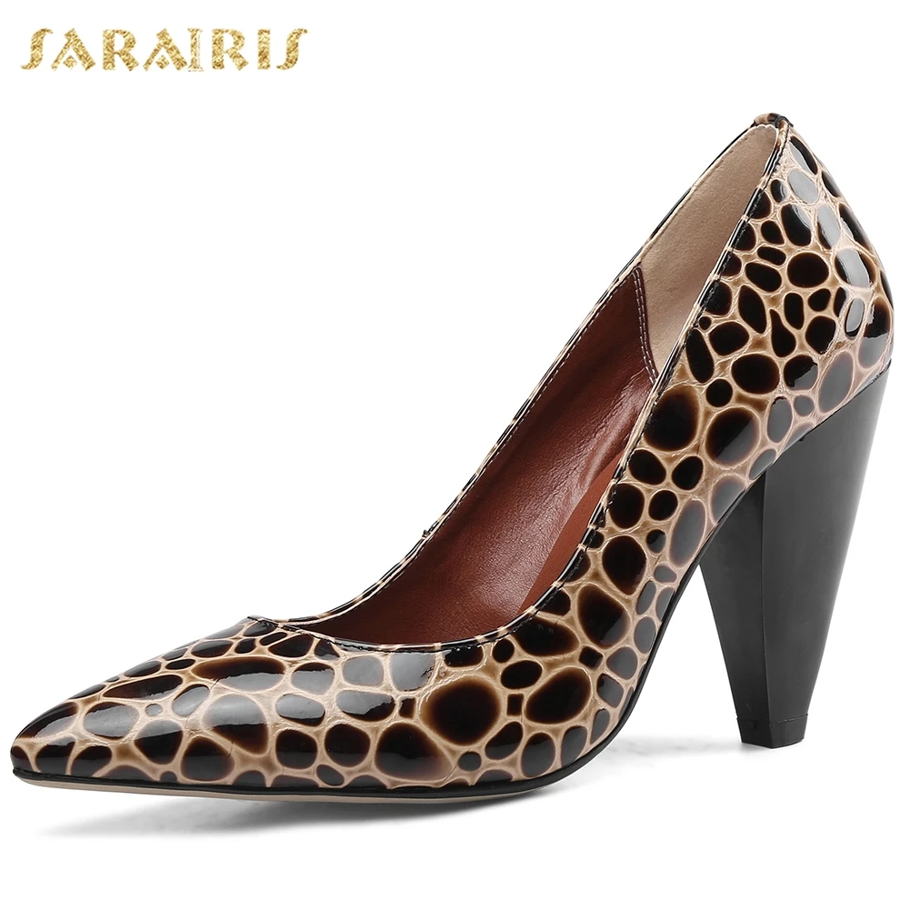 Sarairis New Fashion 2019 Large Size 33-43 Spike Heels Party Pumps Woman Shoes Slip On Cow Leather Shoes Woman Pumps
Sarairis New Fashion 2019 Large Size 33-43 Spike Heels Party Pumps Woman Shoes Slip On Cow Leather Shoes Woman Pumps