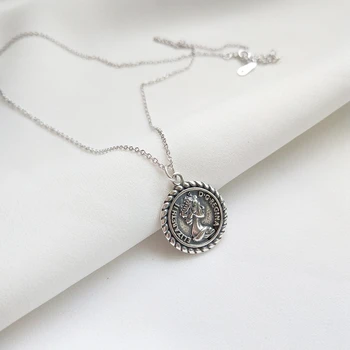 Elizabeth avatar round coin pendants necklace 925 sterling silver silver color portrait necklace for women jewelry for charms
Elizabeth avatar round coin pendants necklace 925 sterling silver silver color portrait necklace for women jewelry for charms