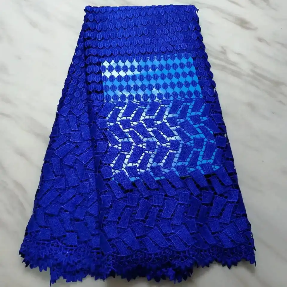 5Yards/pc Popular royal blue african water soluble lace embroidery french guipure lace fabric for dress BW30-7
5Yards/pc Popular royal blue african water soluble lace embroidery french guipure lace fabric for dress BW30-7