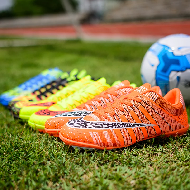 Original Men Football Boots Cleats Training Long Spikes AG FG Ankle Kids Mundial Sneaker Outdoor Boys ZISA Superfly Soccer Shoes
Original Men Football Boots Cleats Training Long Spikes AG FG Ankle Kids Mundial Sneaker Outdoor Boys ZISA Superfly Soccer Shoes