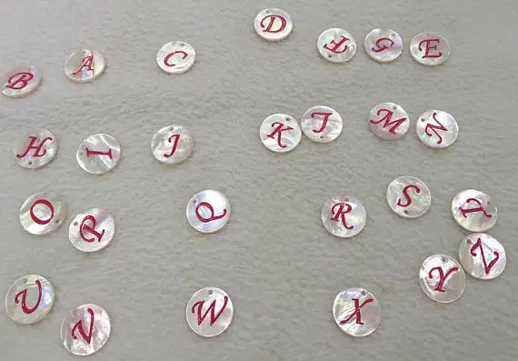 26 letters Natural mop shell jewelry Mother of Pearl Alphabet Beads , Mother Of Pearl Letter Beads cabochons 16\20mm
26 letters Natural mop shell jewelry Mother of Pearl Alphabet Beads , Mother Of Pearl Letter Beads cabochons 16\20mm