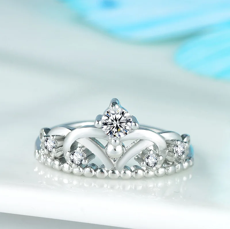 Fashion Wedding 925 Sterling Silver Rings for Women Party Trendy Wedding Bands Engagement Jewelry Championship Rings Metal
Fashion Wedding 925 Sterling Silver Rings for Women Party Trendy Wedding Bands Engagement Jewelry Championship Rings Metal