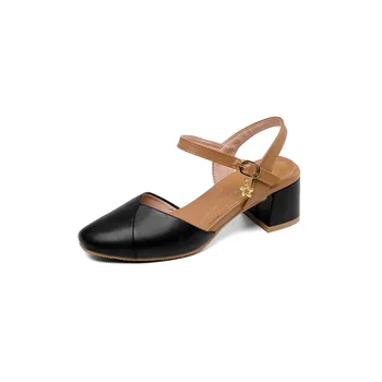 Small fresh women's shoes 2019 summer new thick with a buckle with a size code 32-43 Baotou sandals
Small fresh women's shoes 2019 summer new thick with a buckle with a size code 32-43 Baotou sandals