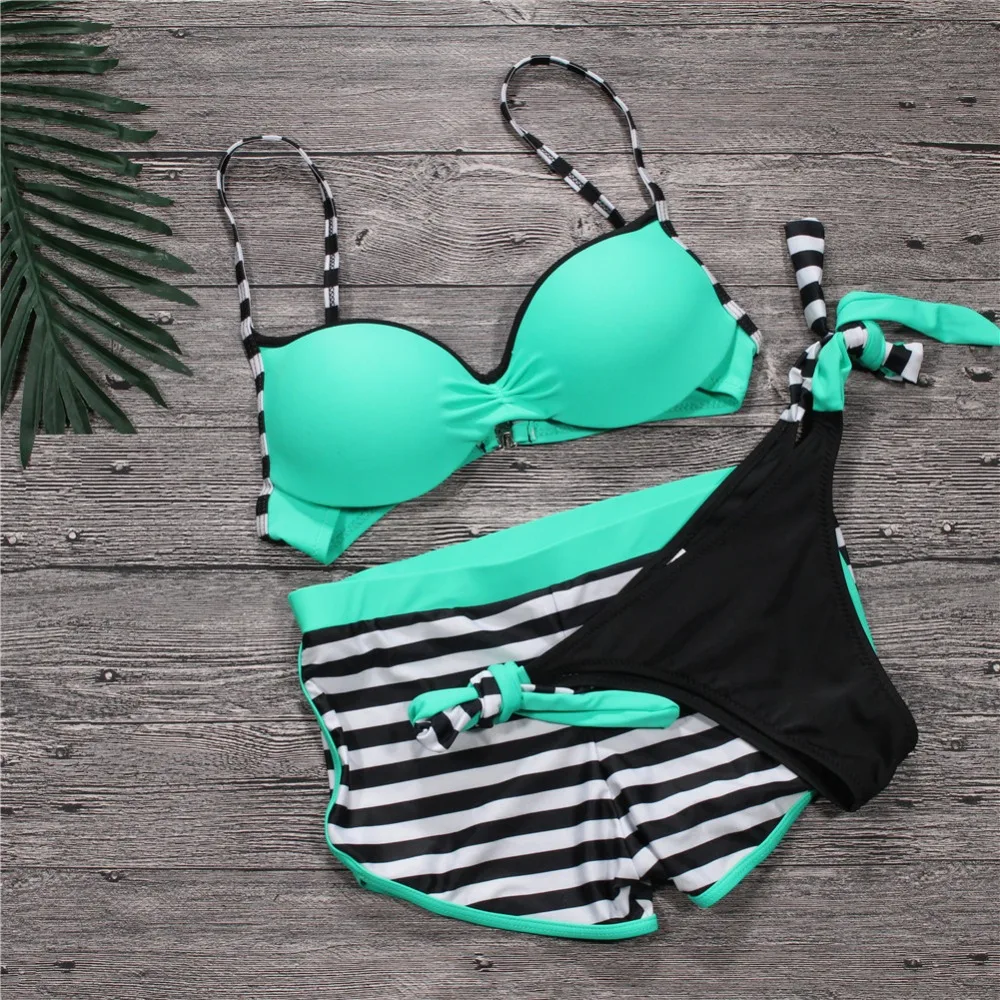 Women's Athletic Bikini 3 piece Sport Swimsuit Push Up Underwired Striped Swimwear Tie Side Bikini Bush Up Boyshort Bathing Suit
Women's Athletic Bikini 3 piece Sport Swimsuit Push Up Underwired Striped Swimwear Tie Side Bikini Bush Up Boyshort Bathing Suit