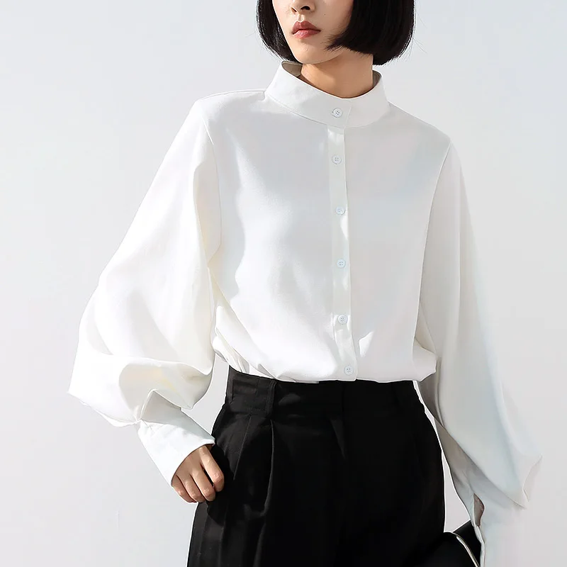 Long Wide Lantern Sleeve Blouse Women Tops and Blouses Vintage Stand Collar Button Down Shirts Female 2019 Spring Fashion Tops
Long Wide Lantern Sleeve Blouse Women Tops and Blouses Vintage Stand Collar Button Down Shirts Female 2019 Spring Fashion Tops