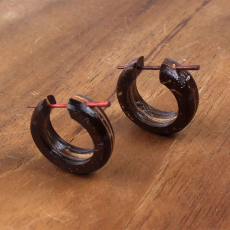 Ear Stud Natural Wood Pendant Handmade Creative Antique Vintage Women Jewelry Ring Earrings Charms Fashion Wooden Decoration
Ear Stud Natural Wood Pendant Handmade Creative Antique Vintage Women Jewelry Ring Earrings Charms Fashion Wooden Decoration