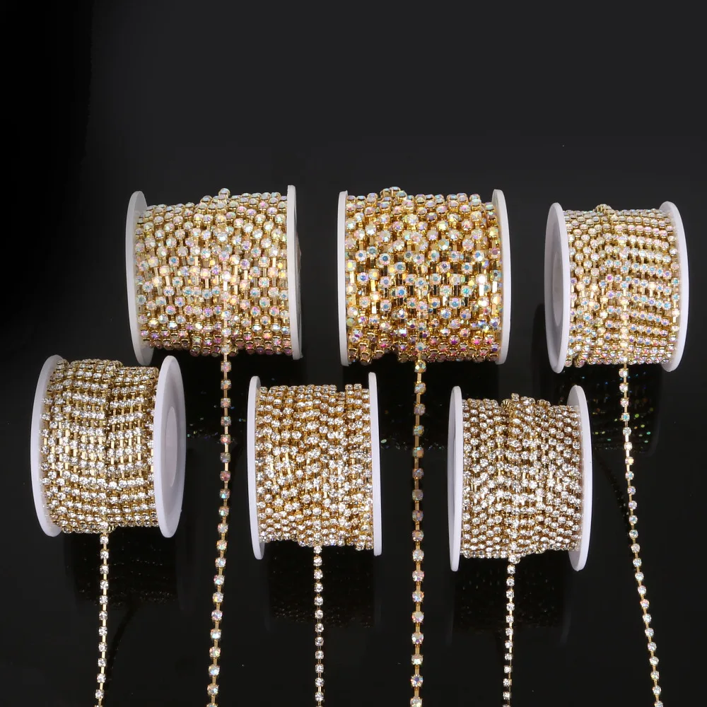 10 Yards/Roll Gold Base Clear/White AB Crystal Rhinestones SS6-SS18 (2mm-4.5mm) For DIY beauty Accessories Rhinestone chain
10 Yards/Roll Gold Base Clear/White AB Crystal Rhinestones SS6-SS18 (2mm-4.5mm) For DIY beauty Accessories Rhinestone chain