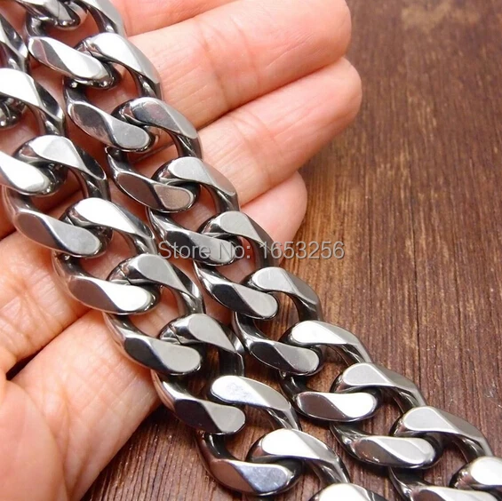 Best Price 13.5mm 24'' Heavy Curb Link Chain Necklace Stainless Steel In Men's Jewelry Gifts
Best Price 13.5mm 24'' Heavy Curb Link Chain Necklace Stainless Steel In Men's Jewelry Gifts