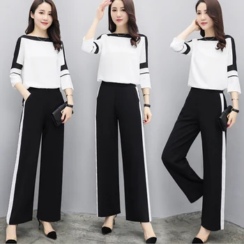 Women Two-Piece Suits patchwork T-Shirt Loose Tops + Split Striped Wide Leg Pants Set
Women Two-Piece Suits patchwork T-Shirt Loose Tops + Split Striped Wide Leg Pants Set