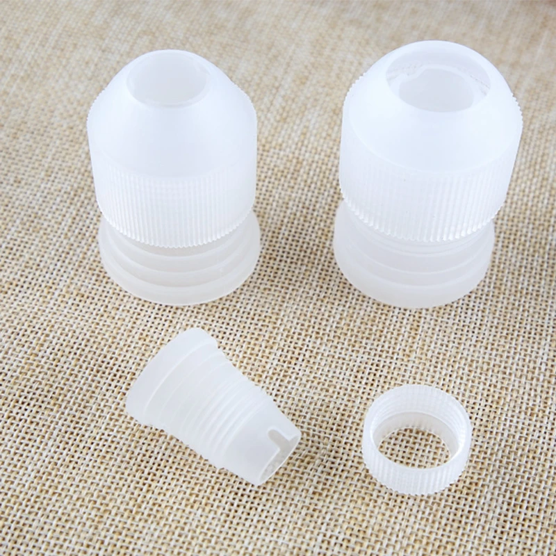 3Pcs Cake Decorating Set White Thicken Piping Bag Plastic Nozzle Converter Dessert Decorators Baking Tools Adapter Set
3Pcs Cake Decorating Set White Thicken Piping Bag Plastic Nozzle Converter Dessert Decorators Baking Tools Adapter Set