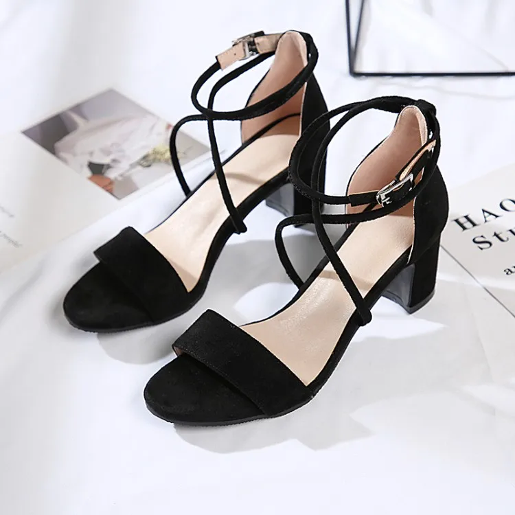 Big Size 9 10 11 high heels sandals women shoes woman summer ladies Band thick with a buckle toe cross belt
Big Size 9 10 11 high heels sandals women shoes woman summer ladies Band thick with a buckle toe cross belt