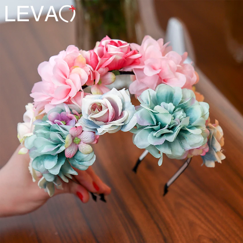 LEVAO Spring Bride Wedding Hairband Flower Crown Headband Hair Accessories Women Sweet Floral Weather Hair Hoop Hairwear
LEVAO Spring Bride Wedding Hairband Flower Crown Headband Hair Accessories Women Sweet Floral Weather Hair Hoop Hairwear
