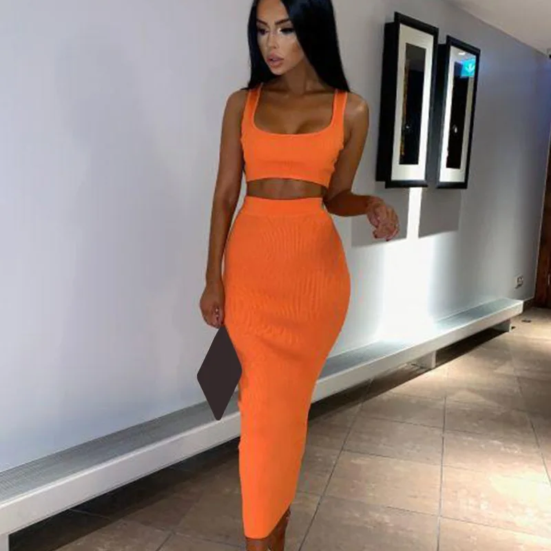 2019 Europe and the United States hot sale explosions new 10 colors Sling wrapped chest skirt two-piece
2019 Europe and the United States hot sale explosions new 10 colors Sling wrapped chest skirt two-piece