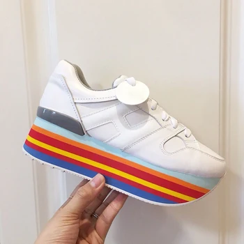 Round Toe Leather Thick Muffin Bottom Women Shoes Casual Sports Platform Shoes Rainbow Bottom Fashion Letter Pattern Sneakers
Round Toe Leather Thick Muffin Bottom Women Shoes Casual Sports Platform Shoes Rainbow Bottom Fashion Letter Pattern Sneakers